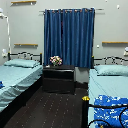 Norch\'S Hostel